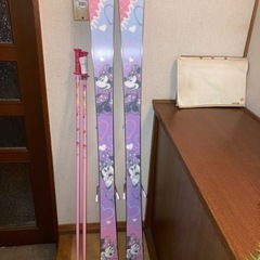 商談中［美品］ジュニア　スキー　138㎝　新品ストックの画像