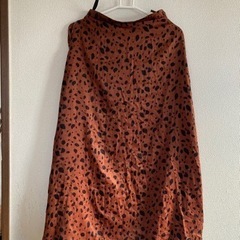 【うしろゴム】ヒョウ柄スカート