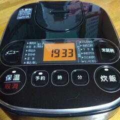 お取引中！21年製美品 炊飯器の画像