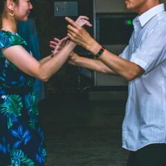 一人で踊るより みんなでダンス 踊っちゃいましょう♪ − 東京都