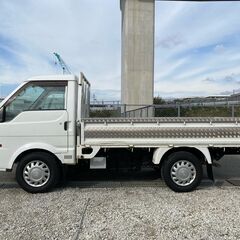設備屋さん必見ユンボ積めます！！ボンゴトラックの画像