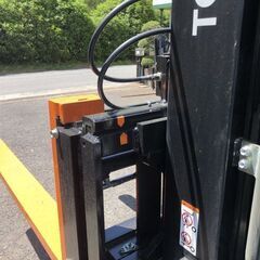 3.5トン　6ｍ　ディーゼルフォークリフト　ハイマスト　フルフリ　三段マスト　関東輸送無料(条件有)　の画像
