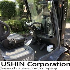3.5トン　6ｍ　ディーゼルフォークリフト　ハイマスト　フルフリ　三段マスト　関東輸送無料(条件有)　の画像