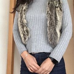 ZARA フェイクファーベストの画像