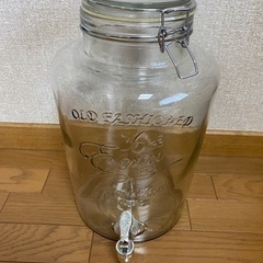 ガラス製　ビバレッジサーバー　ドリンクサーバー　6L