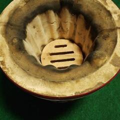 使用済　木炭用コンロと割木炭、固形燃料