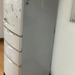 冷凍冷蔵庫の画像
