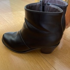 amelier MAJESTIC LEGON ショートブーツの画像