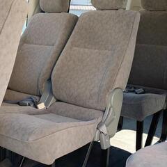 ハイエース グランドキャビンの画像