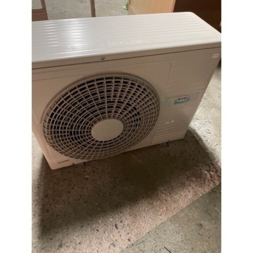 超美品！！HITACHI 5.6kw 業務用エアコン 動力200V 2017年（商品のみ）