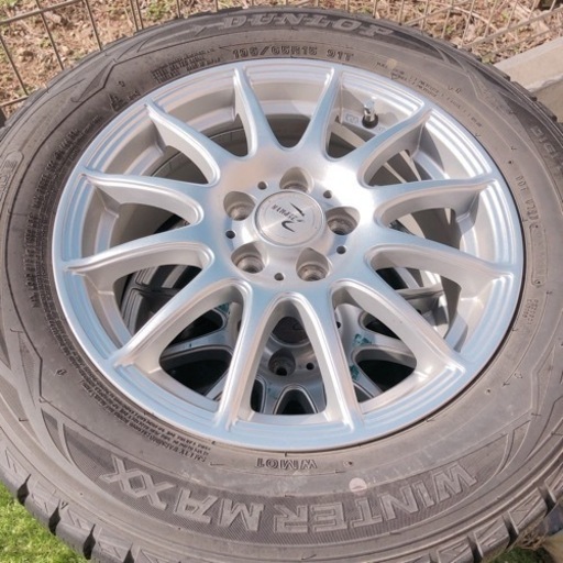 【引き渡し者決定】DUNLOP スタッドレスホイール4本セット　195/65R15