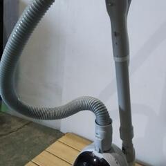 取引中☆パナソニック掃除機　2013年製☆