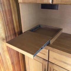 いざ買うと高い！食器棚・キッチン収納　コンセント付きの画像