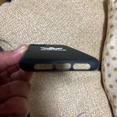 adidas iPhone11ケースの画像