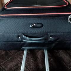 旅行カバン（布）の画像
