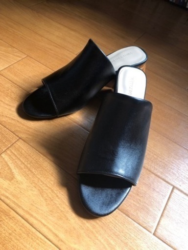 シンプル　合わせやすいミュール　Lサイズ
