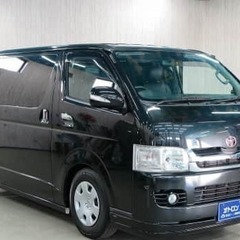 200系ハイエース入庫しました！お問い合わせお急ぎください🚙✨