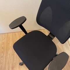 Giroflex デスクチェア　オフィスチェア ジロフレックスの画像