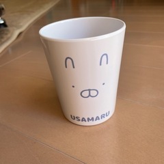 うさまる　コップ　