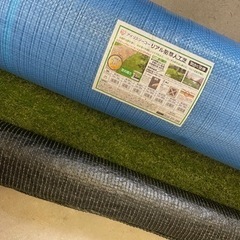 引き取り先決まりました☆人工芝1m×10m 30mm ☆U字ピン付きの画像