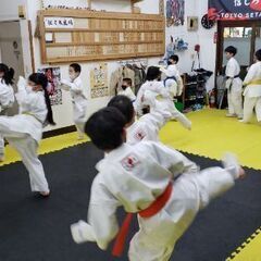 用賀で空手を始めるなら是非佐々木道場駒沢支部空手道場へお越し下さい。の画像