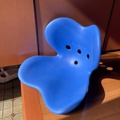 スタイルキッズ　矯正用椅子