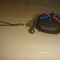  手作り　ビーズ　コインケースの画像