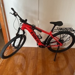 trek Powerfly5 Lサイズ　E-BIKE