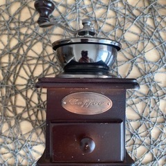 【取引先決定】手動コーヒーミル　昭和レトロ