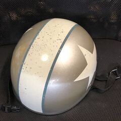中古ヘルメット銀白☆GARAGE-ECO千音寺☆名古屋市中川区より。 