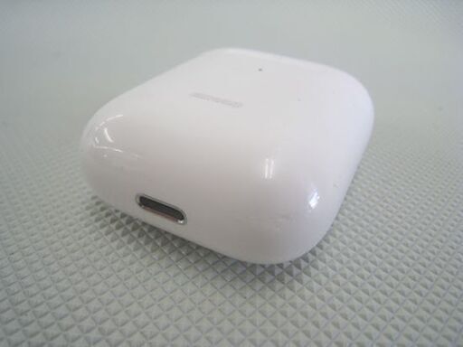 ☆ Apple AirPods エアーポッズ 第二世代 ワイヤレスイヤホン Bluetooth 充電ケース A2031/A2032/A