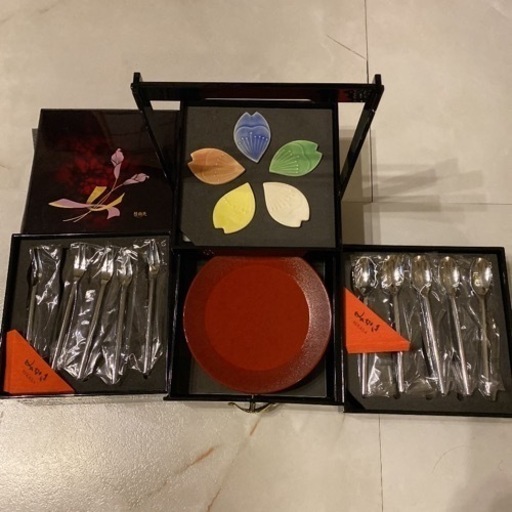 桂由美新品