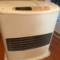 コロナ　石油ファンヒーター☆