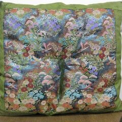 座布団 1枚 刺繍入り 房付き 緑 グリーン 約60×約54(c...