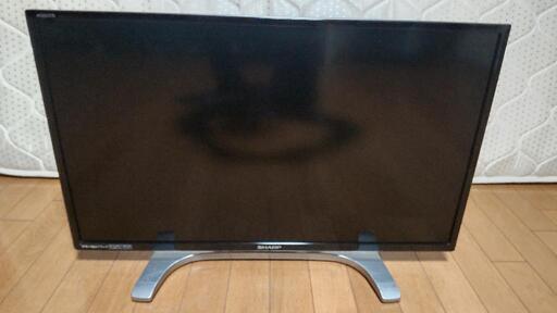 アクオス液晶テレビ　32インチ2011年式　取引中