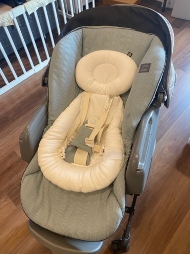 コンビ　ネムリラ　オートスウィング