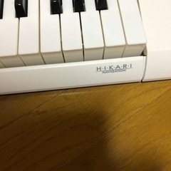 お譲り先決まりました。電子ピアノ　光ナビゲーションの画像