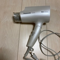 取引終了　パナソニック　ナノイー　ドライヤー　2013年製