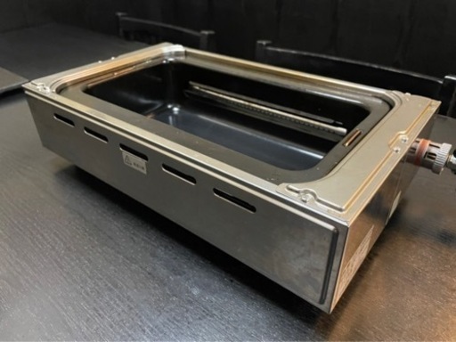 本体＋プレート2枚！【amazon限定品】【ホース付き】LPガス用ヤマキン ガス高級焼肉器「焼王」EX-YR819S