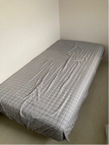シングルベッド（美品）値下げです。