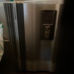 アルパインV12アンプ