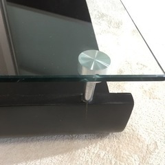 早い者勝ち　ガラステーブル　曲木　ローテーブル　おしゃれの画像