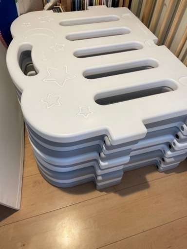 カラズ　ベビーサークル　10枚