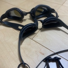 水泳用ゴーグル