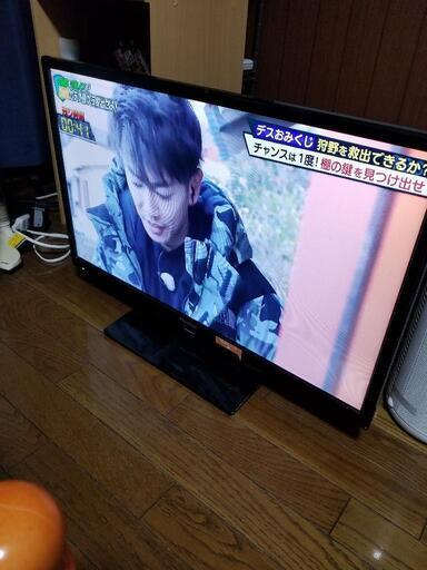 液晶テレビ32型　【中古】