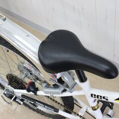 自転車✨スポーツタイプ✨22インチ✨白✨タケダ✨GRASER GGS✨変速ギア6段階✨男の子向け✨中古品【こちらは店舗です。浜村鹿野温泉ICから3分 買取本舗 宮本リサイクル 営業時間９～１９時 定休日水曜のみ←連絡できませんm(_ _)m】G161の画像