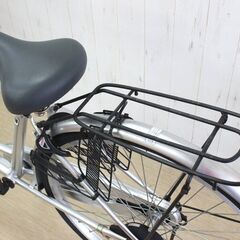 自転車✨ママチャリ✨26インチ✨シルバー✨鍵あり✨中古品【こちらは店舗です。浜村鹿野温泉ICから3分 買取本舗 宮本リサイクル 営業時間９～１９時 定休日水曜のみ←連絡できませんm(_ _)m】G162の画像