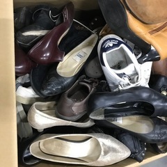 劣化・破損・難あり靴セット売ります！業者様必見！！の画像