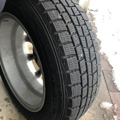 スタッドレスタイヤの画像