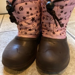 スノーブーツ　18センチ